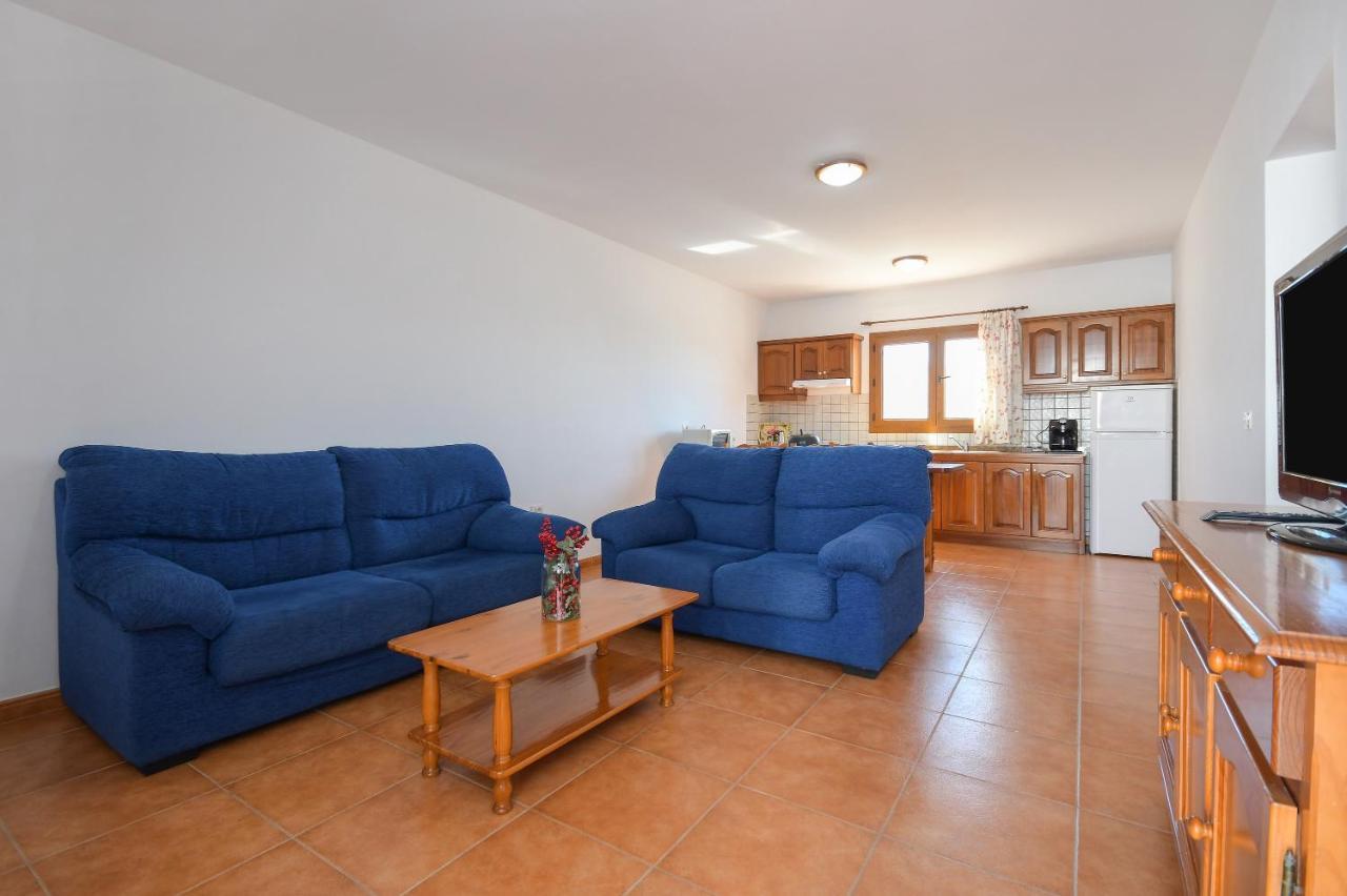 Apartamento Flor Siete Apartment Калета де Себо Екстериор снимка